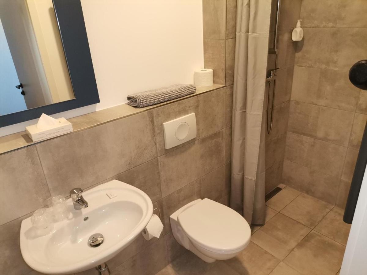 Hotel A24 bei Hamburg Glinde  Bagian luar foto